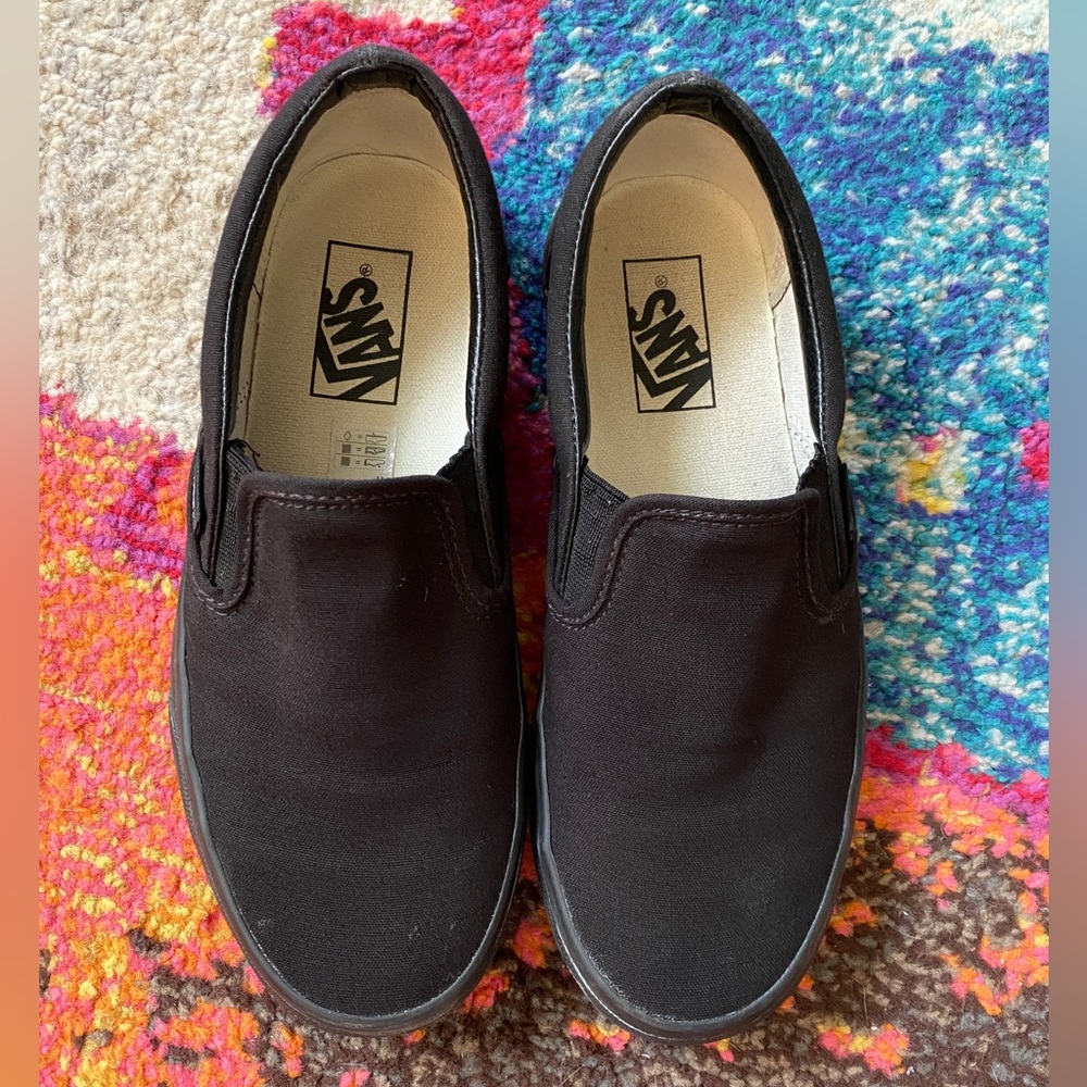 Black Vans